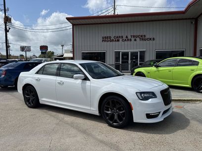 Used 2023 Chrysler 300 Touring L