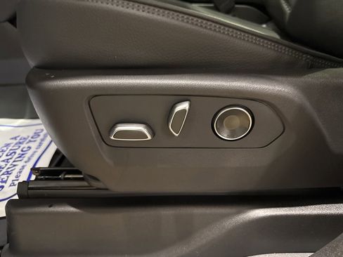 New 2026 GMC Yukon XL Denali w/ Sun & Power Step Package image 19