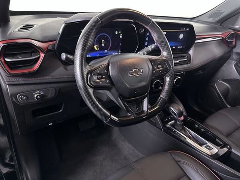 Used 2024 Chevrolet TrailBlazer RS image 20