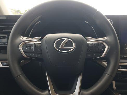 Used 2024 Lexus RX 350 FWD w/ Technology Package image 24