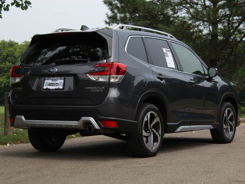 Used 2024 Subaru Forester Touring AWD/4WD image 8