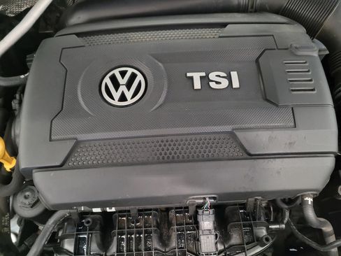 Used 2015 Volkswagen Passat 1.8T Limited Edition FWD image 30