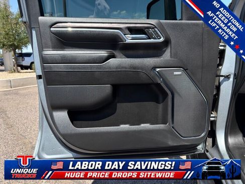 Used 2024 Chevrolet Silverado 2500 LTZ w/ LTZ Convenience Package AWD/4WD image 20