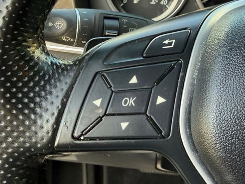 Used 2015 Mercedes-Benz E 350 4MATIC Wagon w/ Premium 1 Package image 16