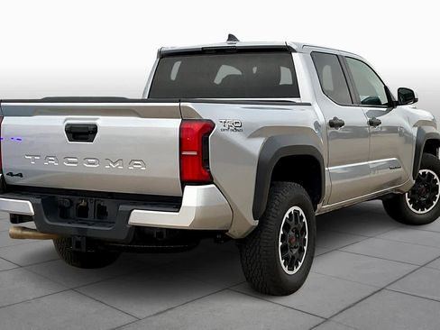 Used 2024 Toyota Tacoma TRD Off-Road image 13