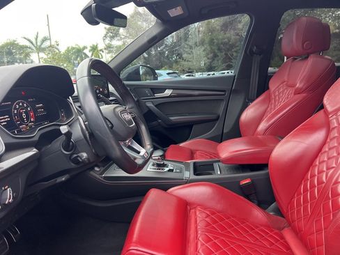 Used 2020 Audi SQ5 Premium Plus w/ Premium Plus Package image 20