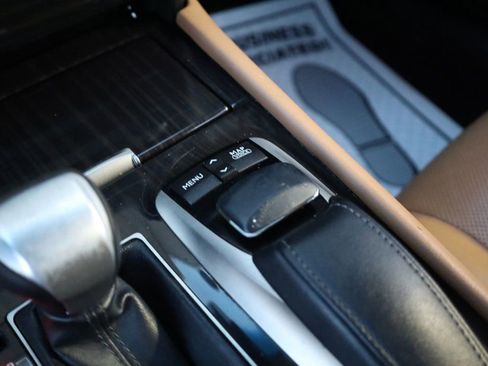 Used 2013 Lexus LS 460 4dr Sedan AWD image 41