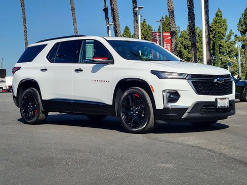 Used 2023 Chevrolet Traverse Premier w/ Redline Edition AWD/4WD image 1