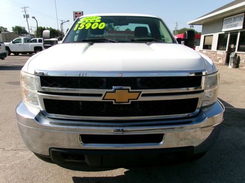 Used 2013 Chevrolet Silverado 2500 W/T w/ Snow Plow Prep Package AWD/4WD image 8