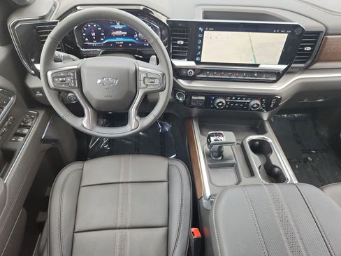 Certified 2025 Chevrolet Silverado 1500 High Country w/ Midnight Edition image 26