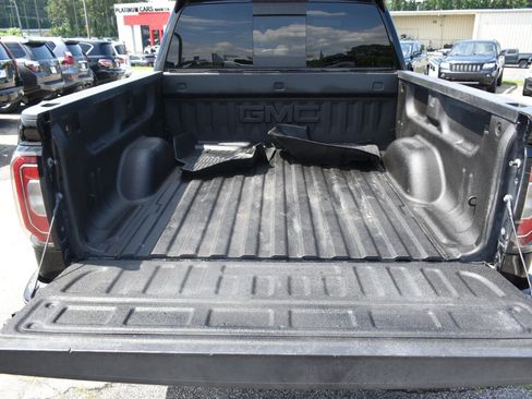 Used 2018 GMC Sierra 1500 SLT w/ Enhanced Driver Alert Package RWD image 46