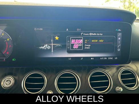 Used 2019 Mercedes-Benz E 300 image 8
