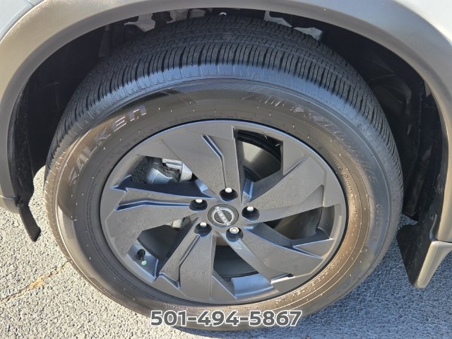 Certified 2026 Nissan Rogue SV w/ Cold Weather Package FWD image 16