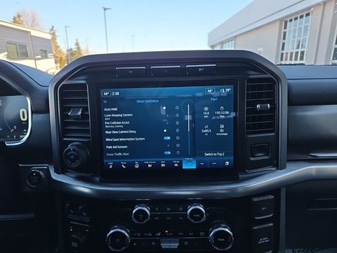 Used 2023 Ford F150 Lariat image 12