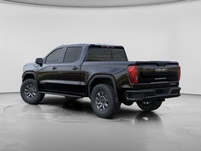 New 2026 GMC Sierra 1500 AT4X w/ LPO, Black Badging Package