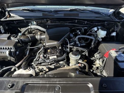 Used 2023 Toyota Tacoma SR5 RWD image 30