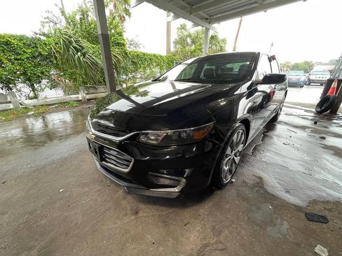 Used 2016 Chevrolet Malibu Premier w/ Driver Confidence Package II FWD image 17