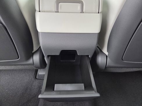 New 2026 Hyundai Santa Fe SEL image 16