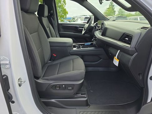 New 2025 Chevrolet Tahoe LS w/ LPO, Dark Essentials Package image 31