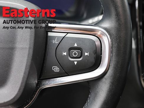 Used 2023 Volvo XC40 Recharge Plus AWD/4WD image 16