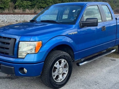 Used 2010 Ford F150 STX AWD/4WD image 3