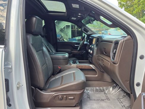 Used 2020 GMC Sierra 2500 Denali w/ Denali Ultimate Package AWD/4WD image 35