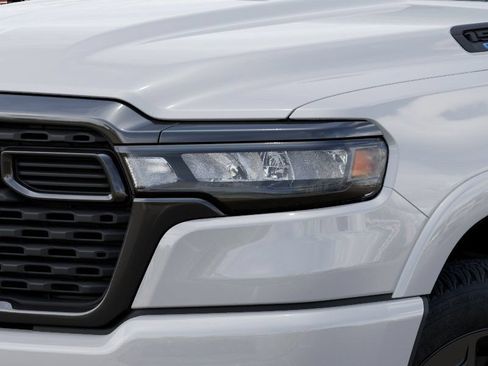 New 2026 RAM 1500 Big Horn AWD/4WD image 10