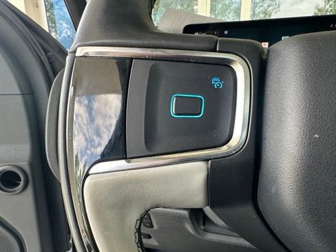 Used 2025 Ford Expedition Max Platinum w/ Driver's Package AWD/4WD image 26