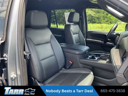Used 2025 Chevrolet Tahoe LT RWD image 26