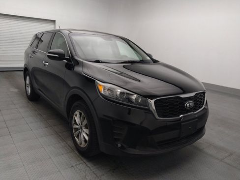 Used 2020 Kia Sorento LX FWD image 13