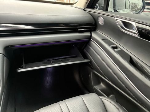 Used 2025 Genesis GV80 2.5T image 41