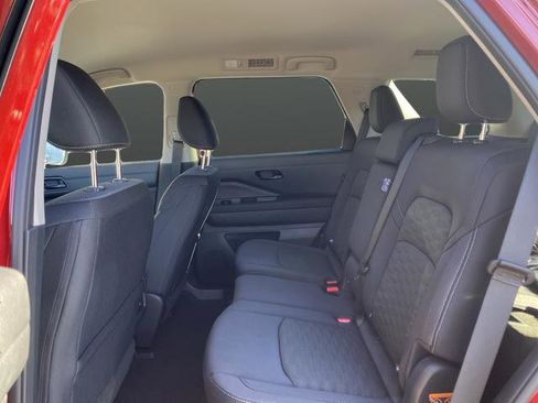 New 2026 Nissan Pathfinder SV image 26