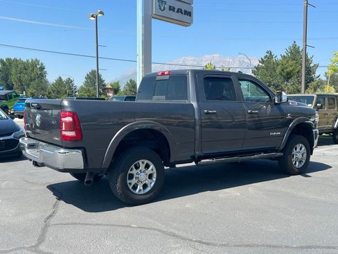 Used 2022 RAM 2500 Laramie AWD/4WD image 10