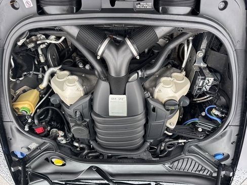 Used 2014 Porsche Panamera 4 image 33