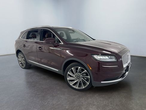 Used 2021 Lincoln Nautilus Reserve w/ Equipment Group 201A image 1