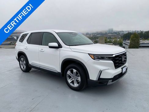 Certified 2025 Honda Pilot EX-L image 1