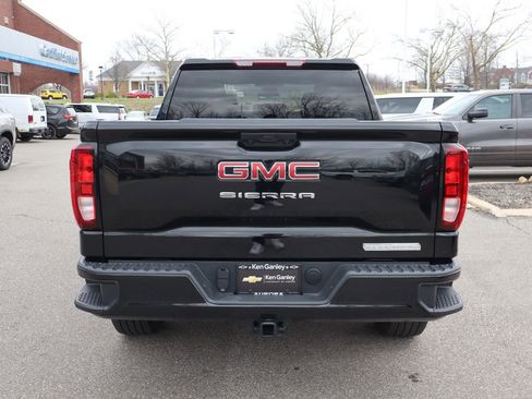 Used 2024 GMC Sierra 1500 Elevation image 30