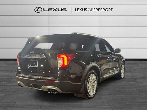 Used 2021 Ford Explorer King Ranch RWD image 4