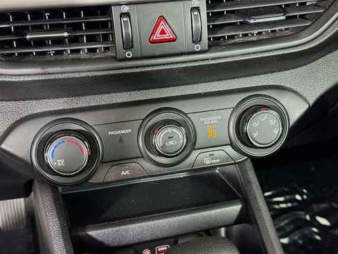 Used 2020 Kia Forte LXS image 17