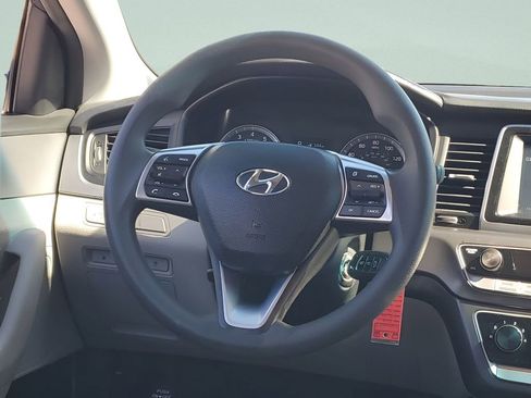 Used 2018 Hyundai Sonata SE image 25