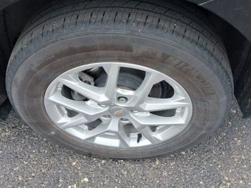 Used 2024 Chevrolet Equinox LS FWD image 7