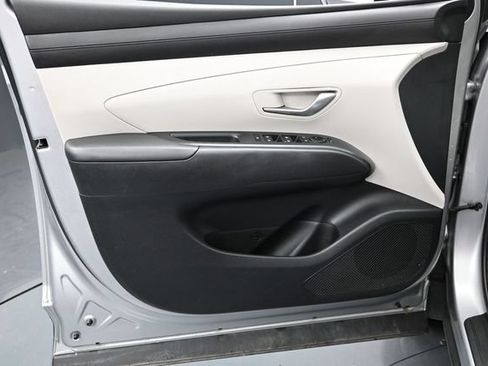 Used 2025 Hyundai Tucson SEL AWD/4WD image 18
