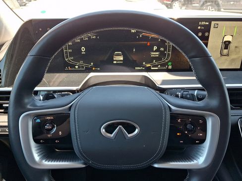 Certified 2025 INFINITI QX80 Sensory AWD/4WD image 22