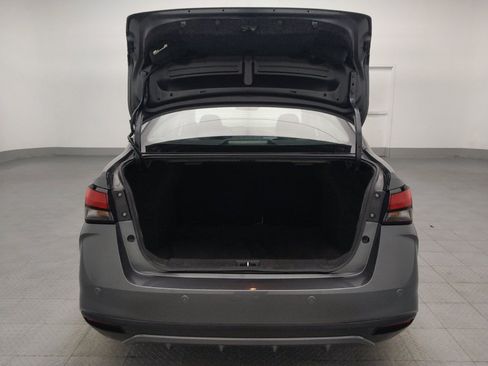 Used 2025 Nissan Versa SV FWD image 29