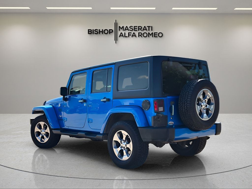 Used 2016 Jeep Wrangler Unlimited Sahara AWD/4WD image 4
