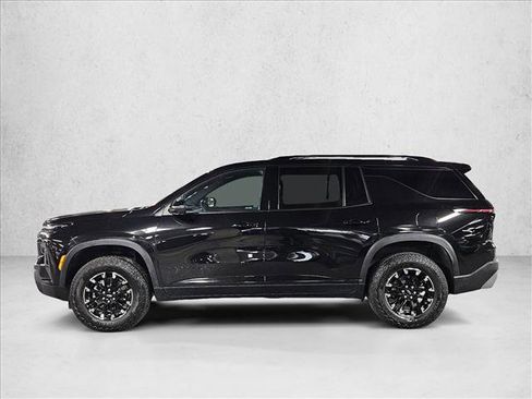 Used 2024 Chevrolet Traverse Z71 AWD/4WD image 9