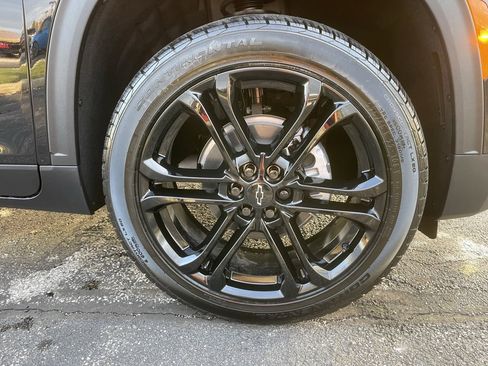 New 2026 Chevrolet Traverse LT w/ Driver Confidence Package image 34