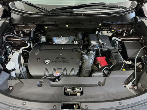Used 2024 Mitsubishi Outlander Sport AWD image 33