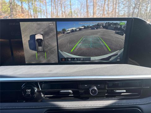 Certified 2025 INFINITI QX80 Sensory image 21