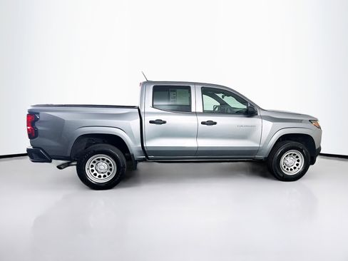 Used 2024 Chevrolet Colorado W/T image 10